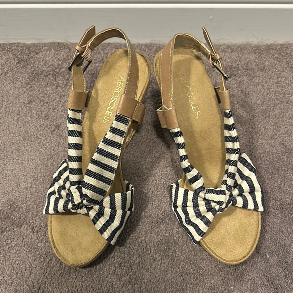 Aerosoles Women's Espadrille Striped Sandals - Black and White size 8.5